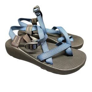 Chacos Z2 Men's Outdoor
Active Adjustable Sandals size 10.